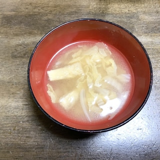 味噌汁レシピ　白菜と油揚げの味噌汁